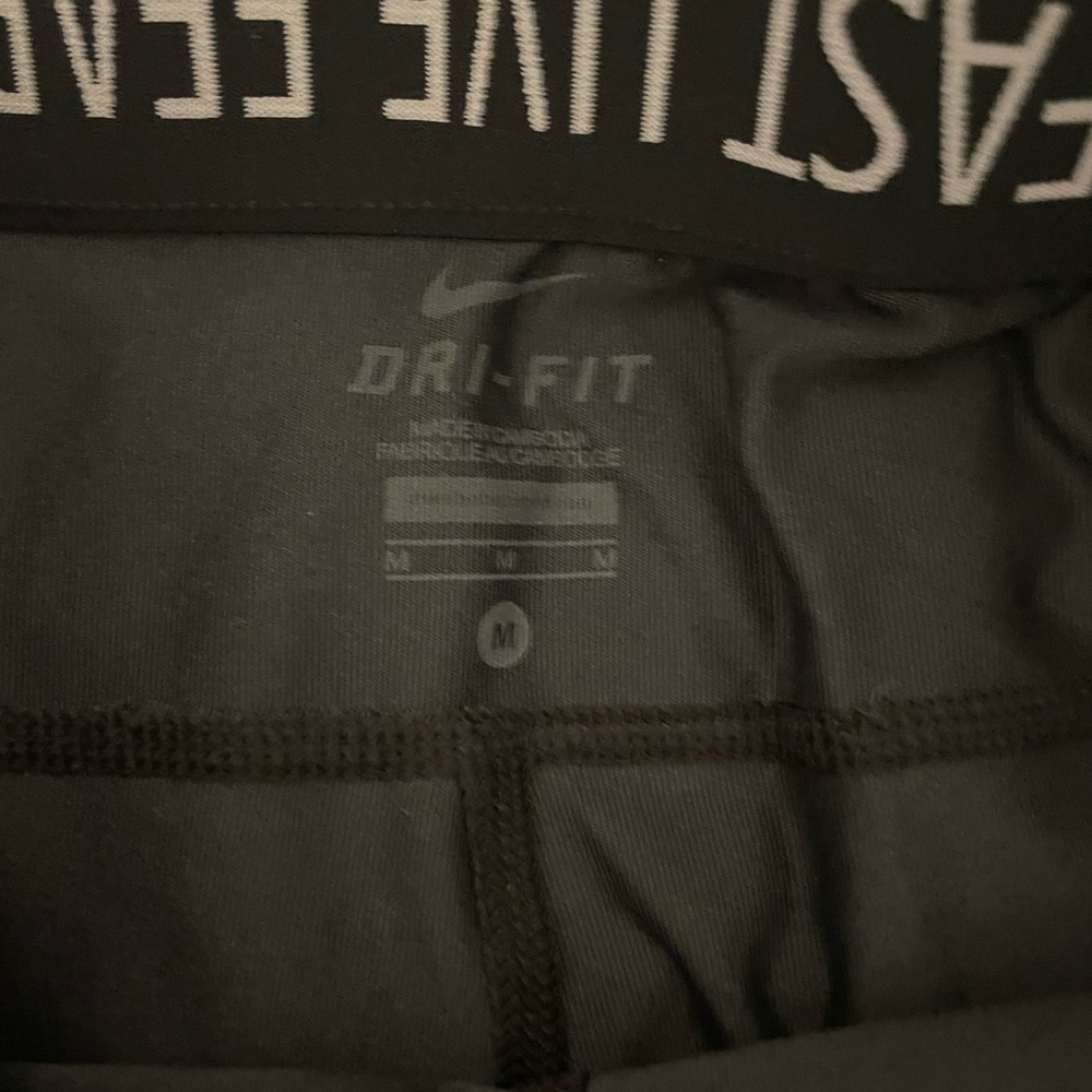 Nike leggings